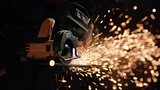 VIDEO AEG 18V Brushless Sub Compact 3 inch Cut Off Tool (MMS18SBL-0) - FINAL.mp4